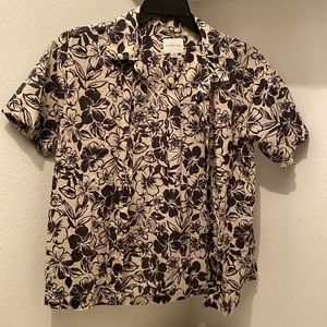 AE Floral Button Down